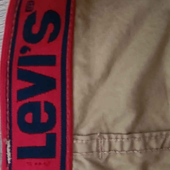 LEVIS YOUTH BOYS KAKHI RELAXED FIT CARGO SHORTS SIZE 18 HUSKY 36W - Picture 9 of 11